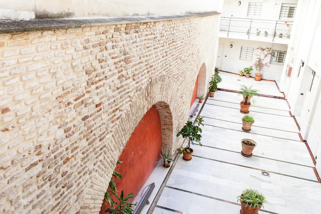 Holi-Rent Castilla Севилья Экстерьер фото