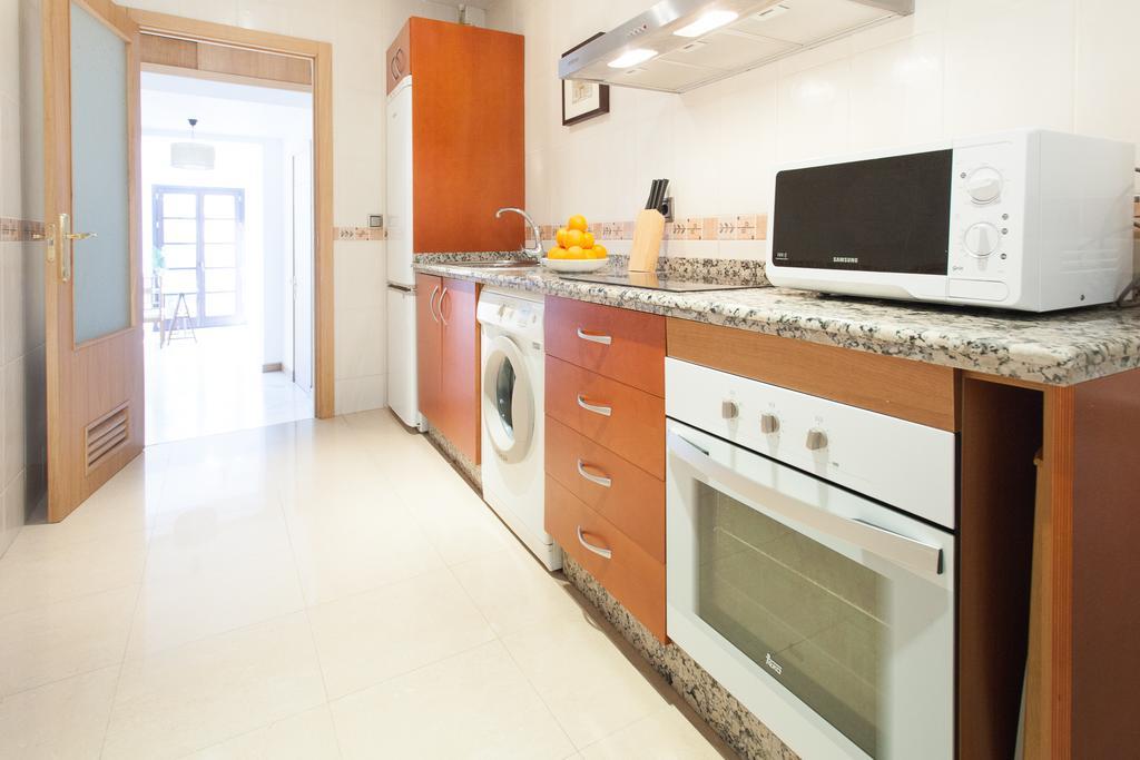 Holi-Rent Castilla Севилья Экстерьер фото