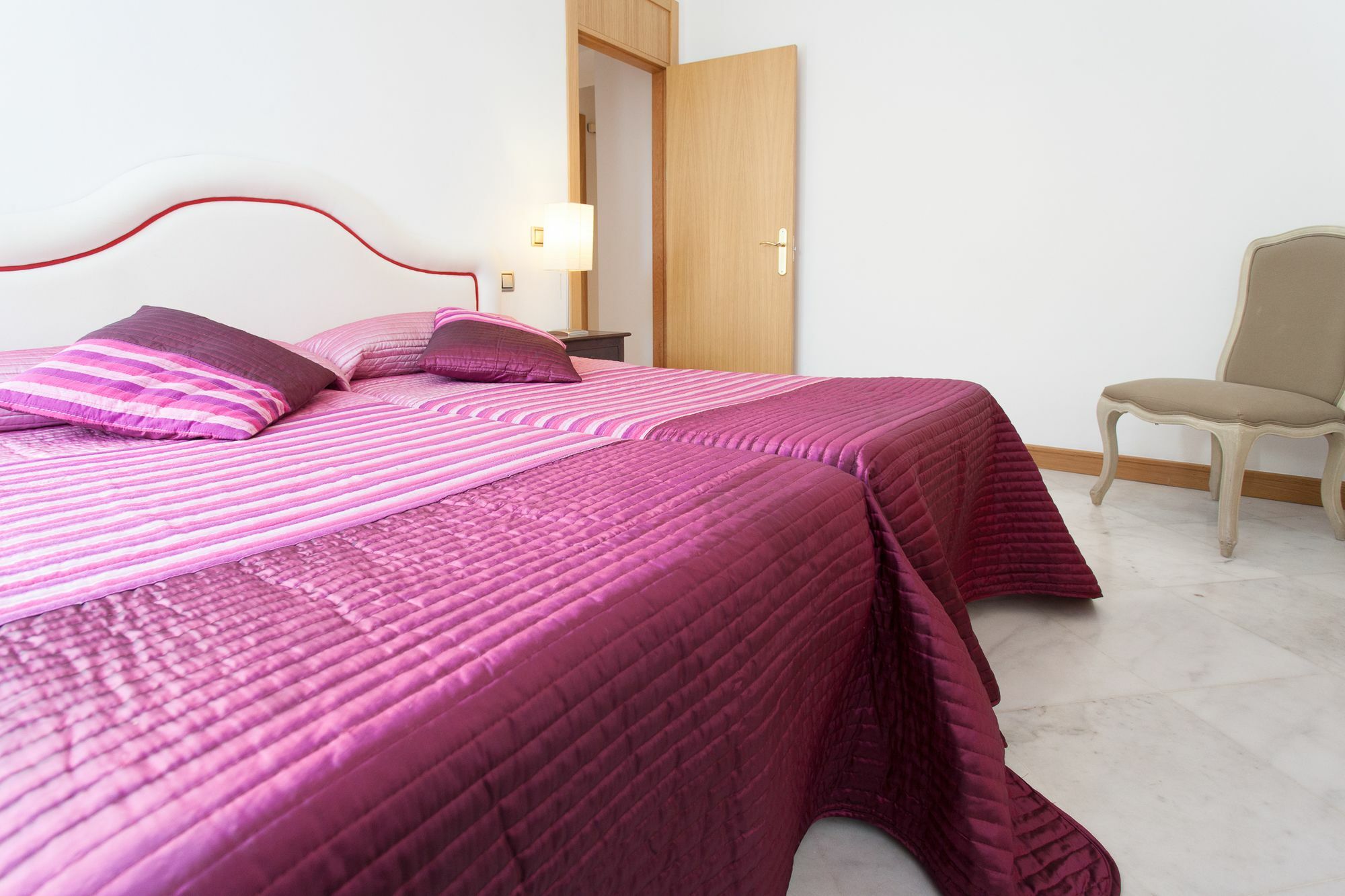 Holi-Rent Castilla Севилья Экстерьер фото